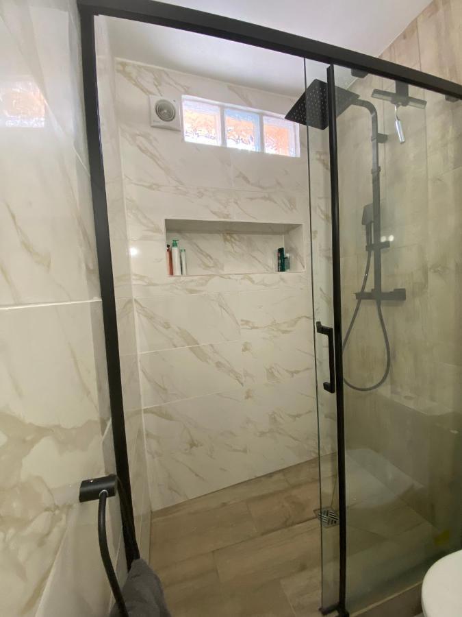 La Suite Des Platanes Perpignan Exterior photo